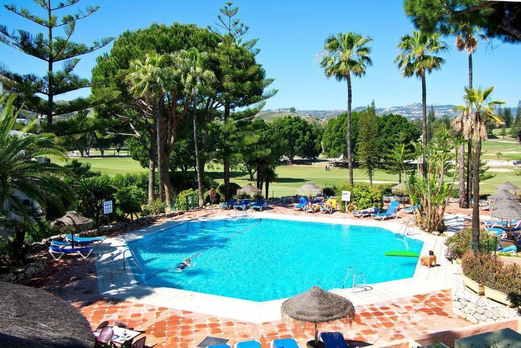 Spectacular Apartment In Matchroom Country Club Fuengirola Kültér fotó