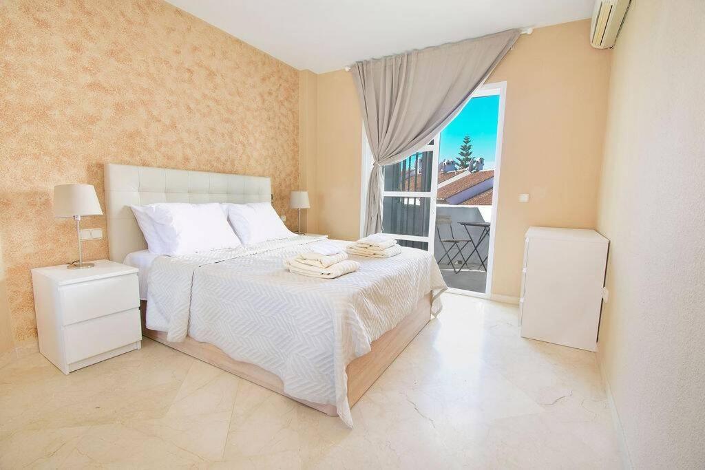 Spectacular Apartment In Matchroom Country Club Fuengirola Kültér fotó